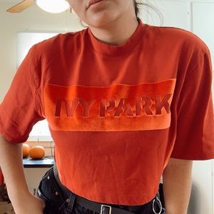 IVY PARK RED TSHIRT♥️
